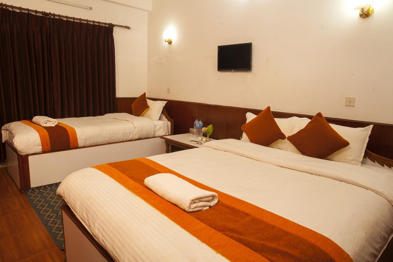 Jungle Safari Resort Саураха Экстерьер фото